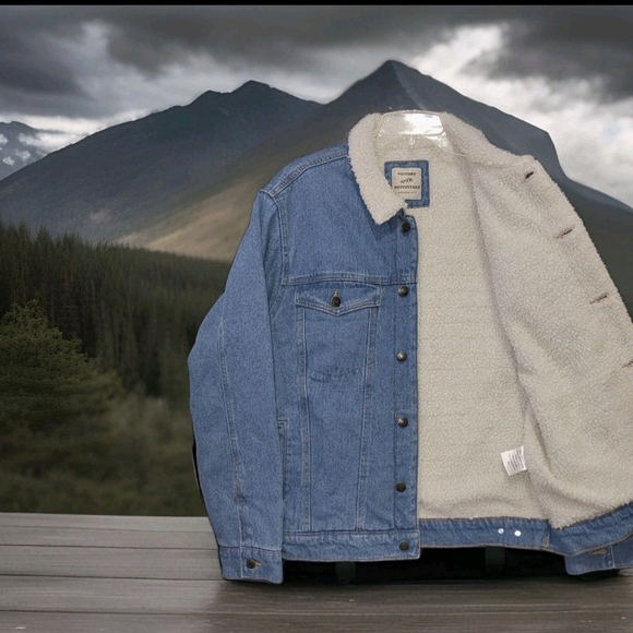 Victory Other - Victory Outfitters sherpa-lined denim trucker jacket.